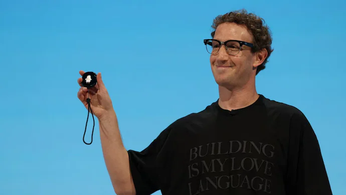 Muse Charm AI Wearable: Meta Reveals Keychain-Sized AI Device