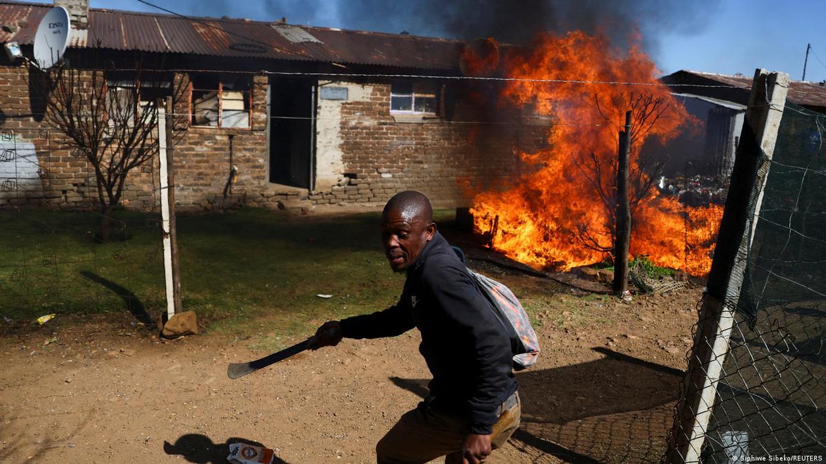 Nigeria’s Patience Wearing Thin Over Killings of Nationals in South Africa