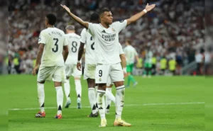 Mbappé Apologises to Chinese Fans After Brands Drop Him Over Mao Zedong Video as La Liga Broadcasts Face Suspension